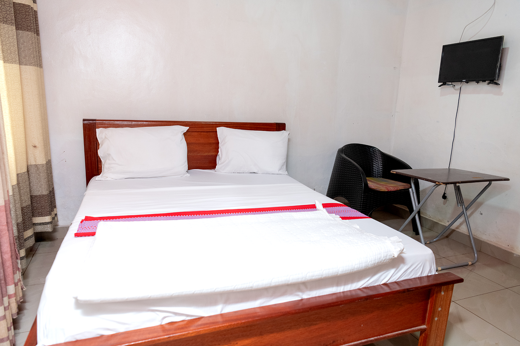 Budget guest house style room